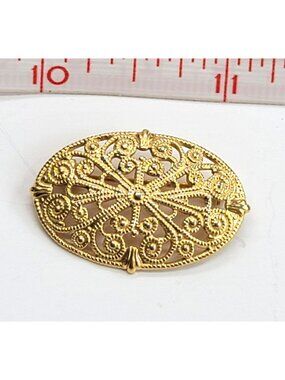 Gold Tone Oval Brooch Pin Filigree Fashion Accent 1980's Style or Doll Acc. DH77